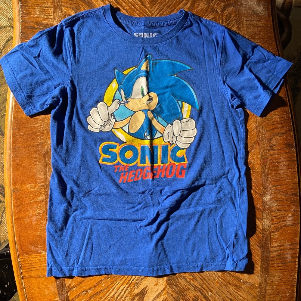 Sonic T-shirt bundle(5 shirts) boys 10/12 - Picture 4 of 6